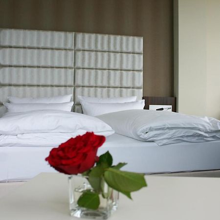 Business-Hotel Artes Chemnitz Buitenkant foto