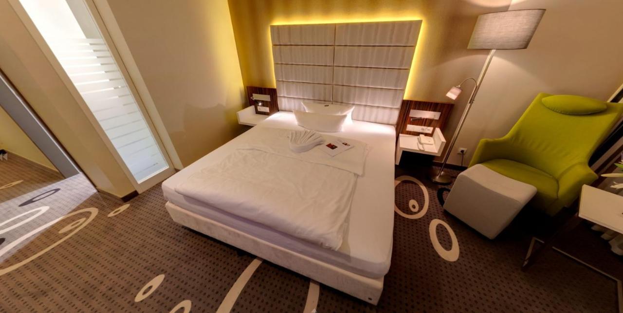 Business-Hotel Artes Chemnitz Buitenkant foto