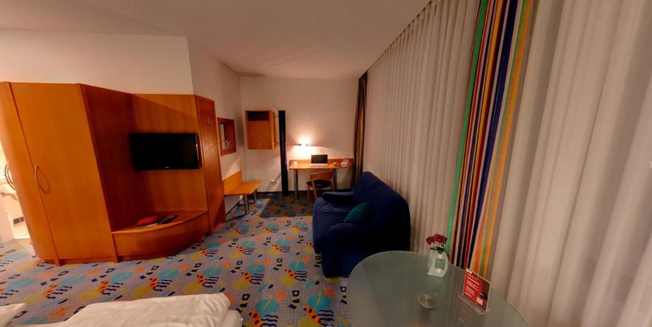 Business-Hotel Artes Chemnitz Buitenkant foto