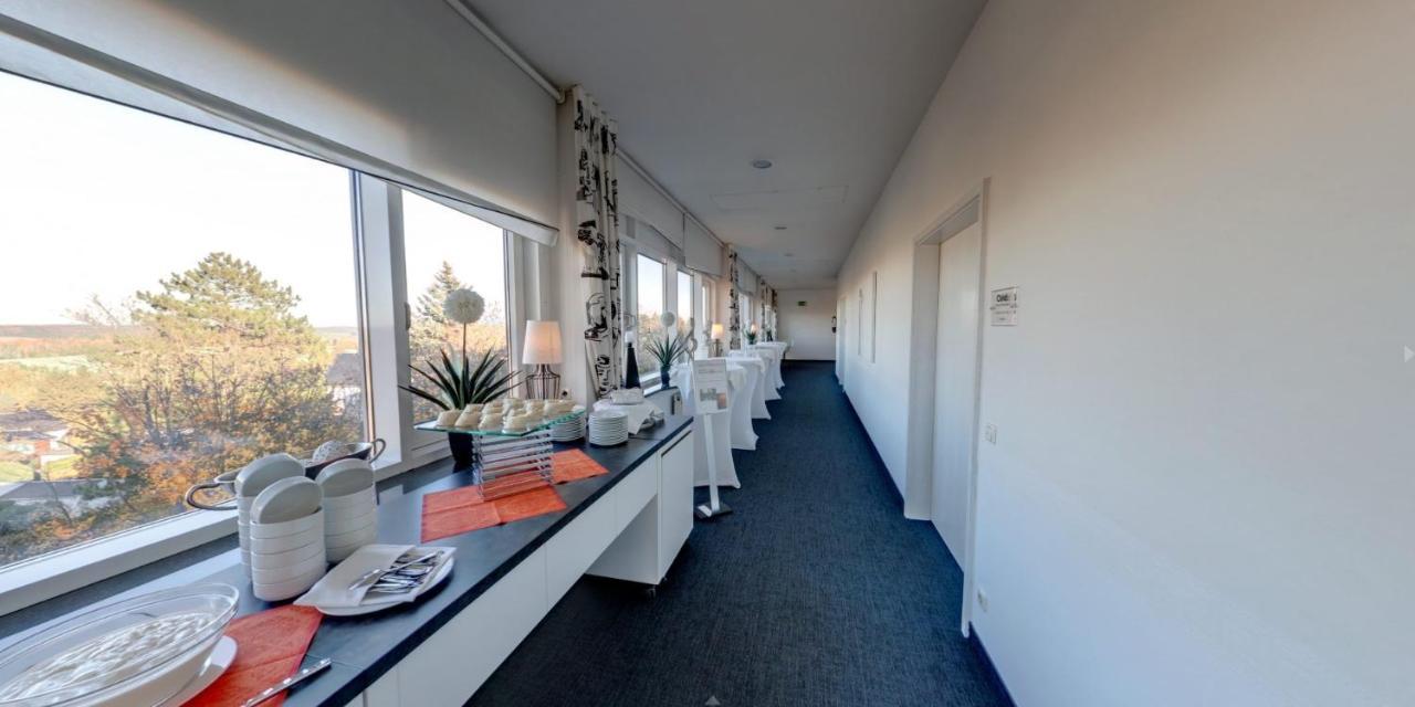 Business-Hotel Artes Chemnitz Buitenkant foto
