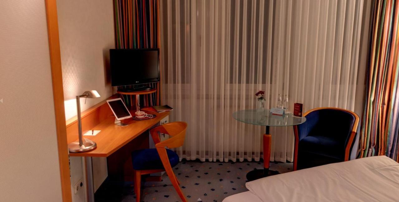 Business-Hotel Artes Chemnitz Buitenkant foto