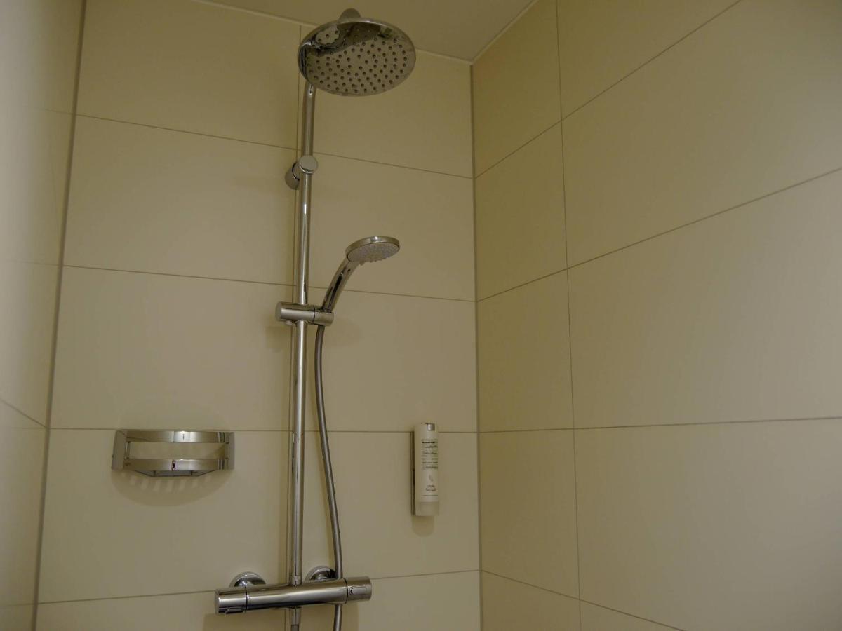 Business-Hotel Artes Chemnitz Buitenkant foto