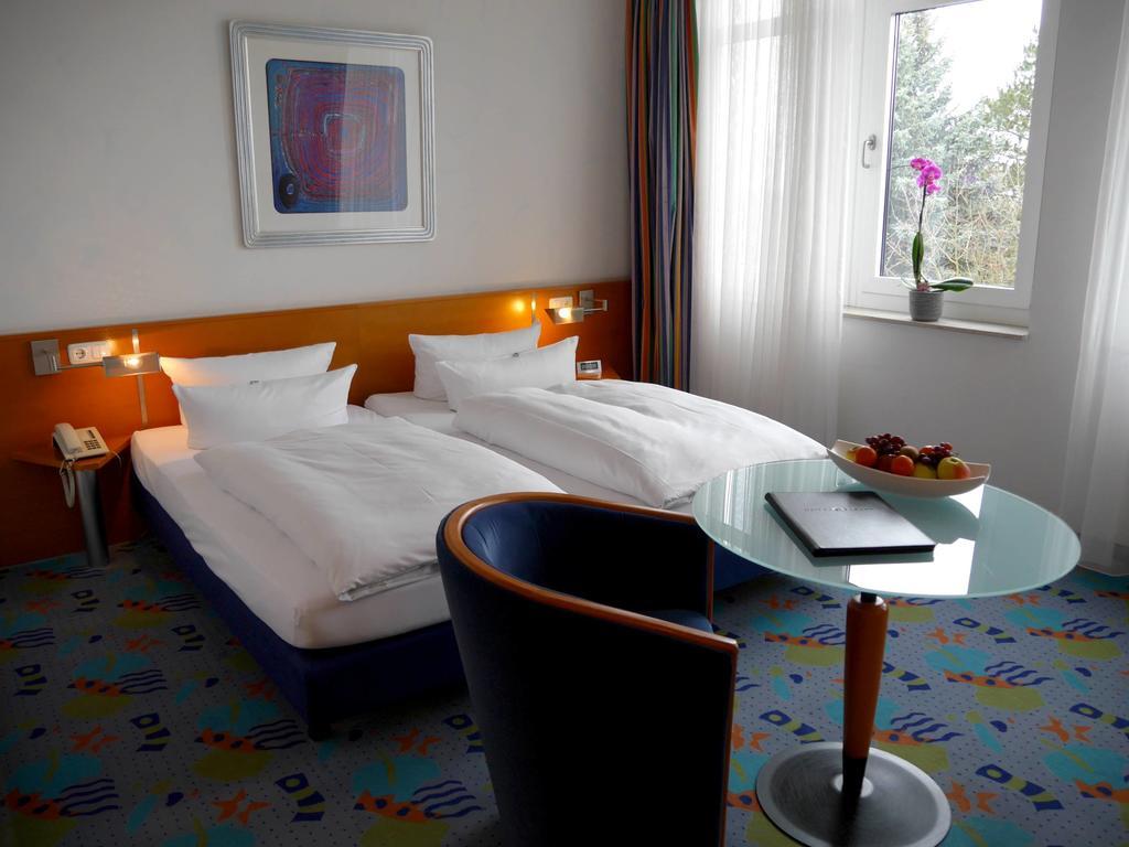 Business-Hotel Artes Chemnitz Buitenkant foto