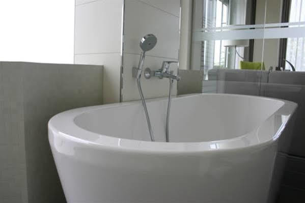 Business-Hotel Artes Chemnitz Buitenkant foto
